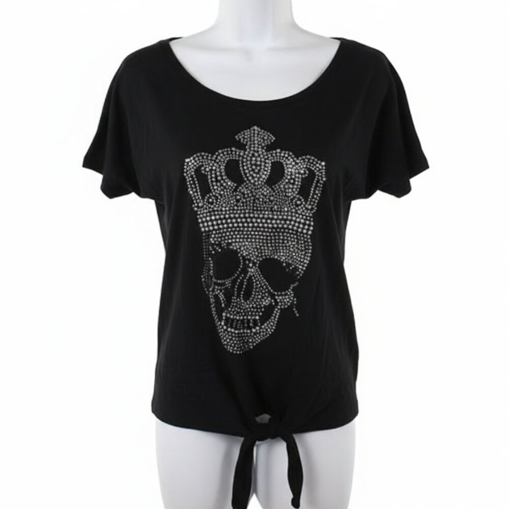 Davida Women's Goth Skater's Black Skull Embellished Tee Size Medium